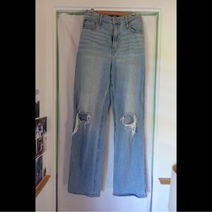 Holister| Women’s Ultra High-Rise Dad Jeans| size 26